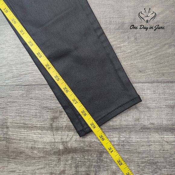 White House Black Market The Skinny Faux Leather Jeans Size 0 - Picture 5 of 6